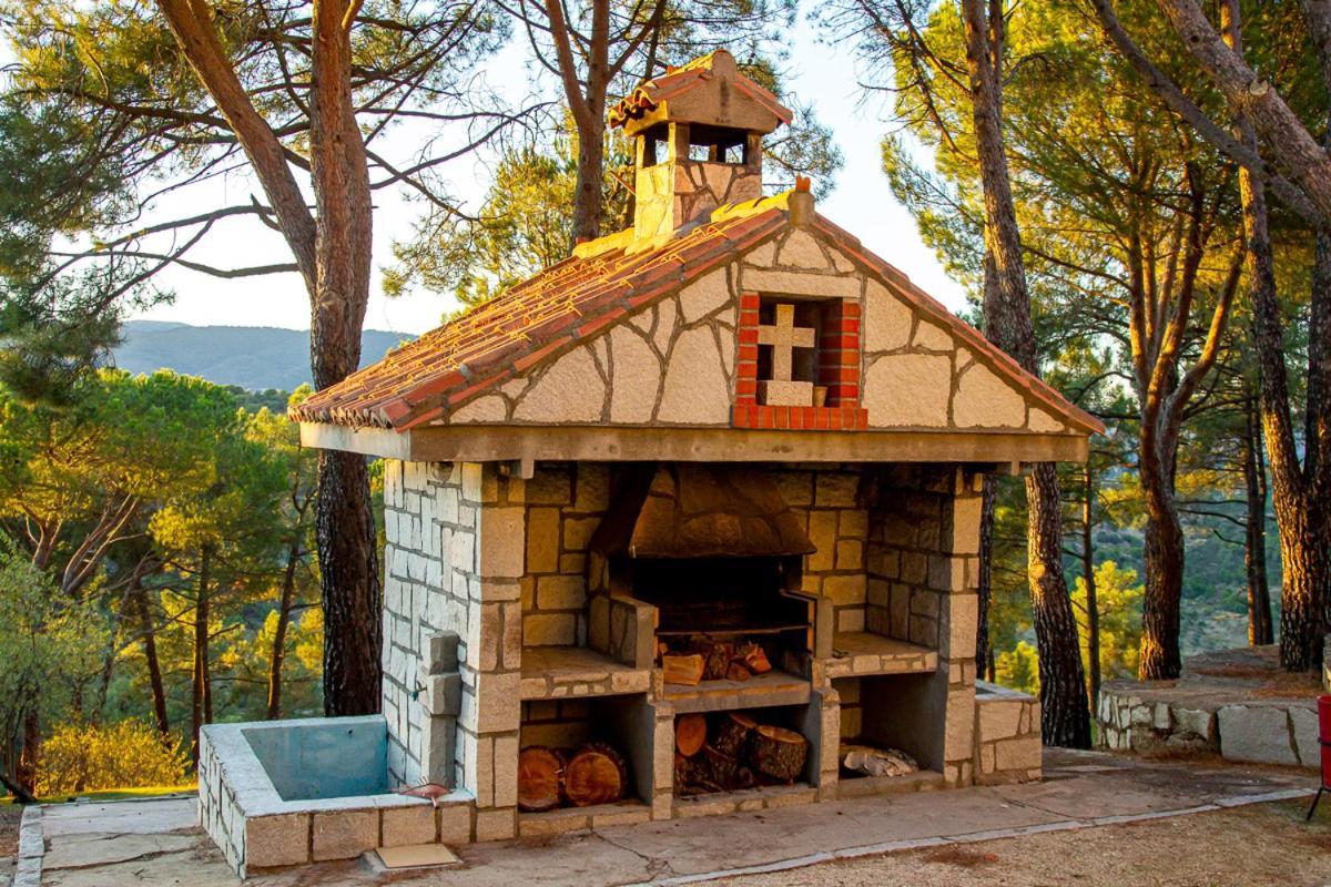 Casa Cadalso, Mirador De Gredos, Madrid Guest House Cadalso de los Vidrios Екстериор снимка